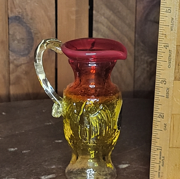 Kanawha Amberina glass mini pitcher - Picture 4 of 16